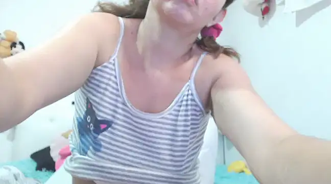 Snapshot of catalinadiaz666 chatting on 12.16.24 catalinadiaz666 online show from 12.16.24