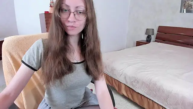 Pantyhose Mila online show from 06.17.26