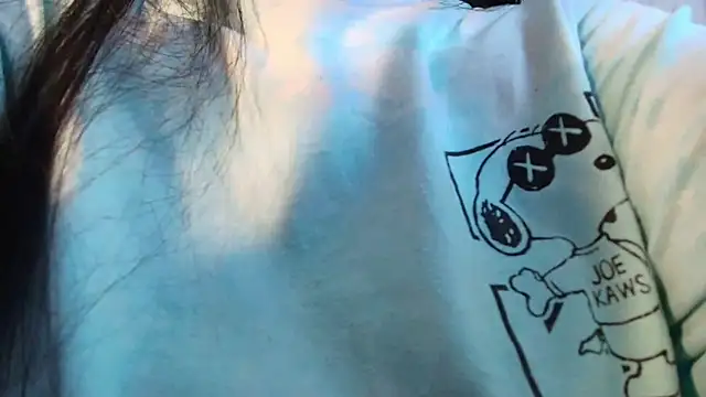 Snapshot of CarolineBrunx chatting on 02.19.26 CarolineBrunx online show from 02.19.26