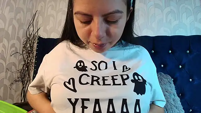 Snapshot of CarolineBrunx chatting on 02.20.26 CarolineBrunx online show from 02.20.26