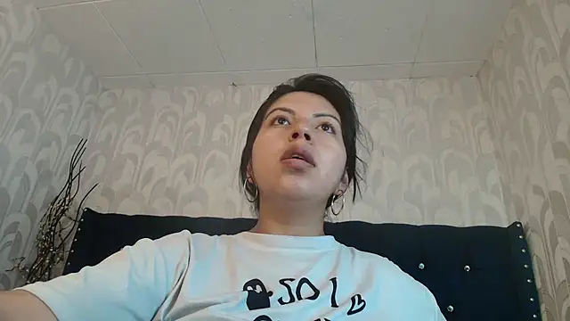 CarolineBrunx online show from 05.23.26