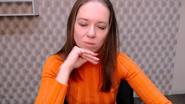 GloriaSi  online show from 01.20.25