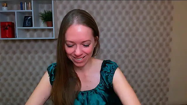 GloriaSi  online show from 10.17.25