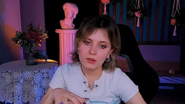 LolaAsmus online show from 01.18.25