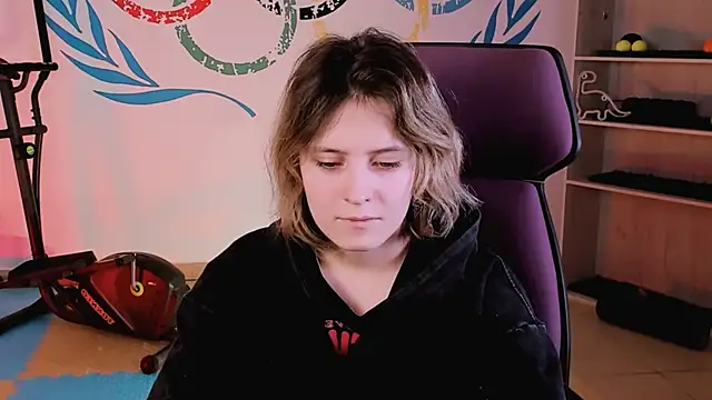 LolaAsmus online show from 02.13.25