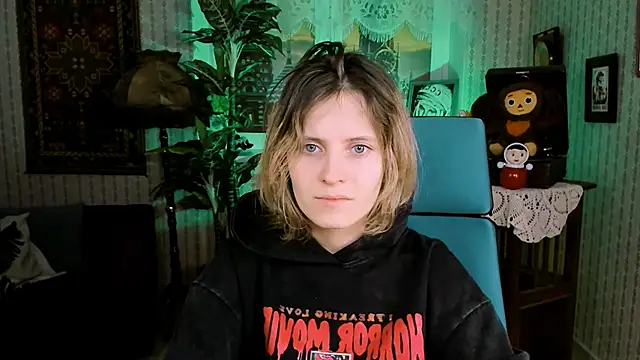 LolaAsmus online show from 02.19.25