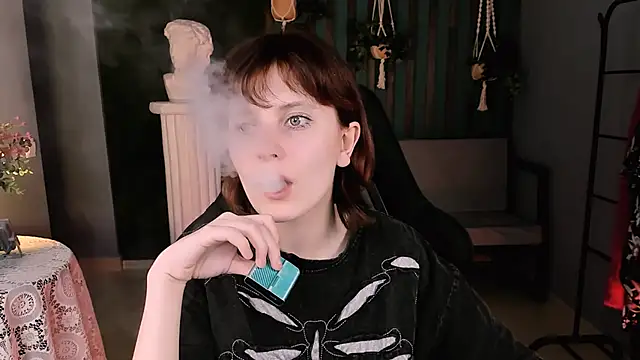 LolaAsmus online show from 03.18.25