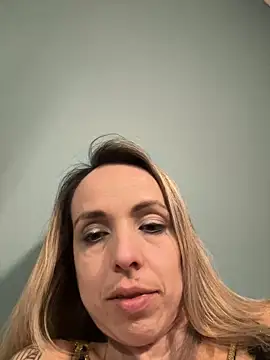 Annelibre online show from 01.24.25