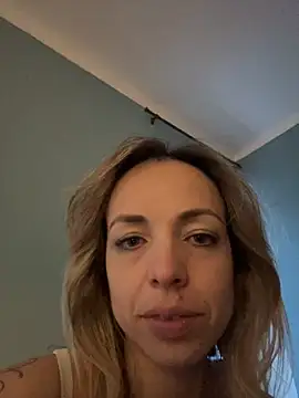 Annelibre online show from 02.01.25