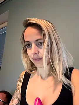 Annelibre online show from 10.04.25