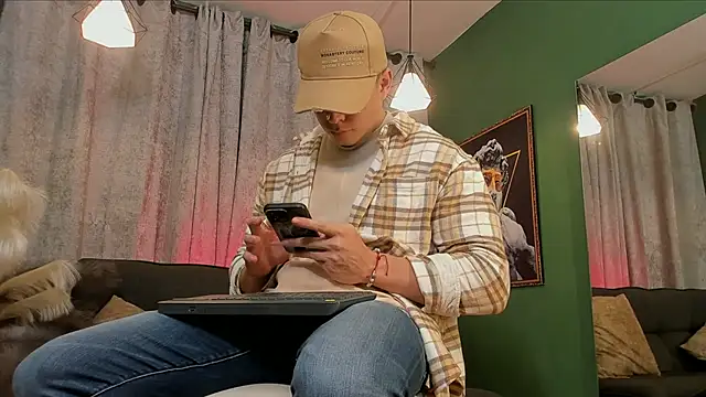 Jake Tylerr  online show from 11.18.25