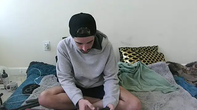 Snapshot of SirCharlesXXX chatting on 02.02.25 SirCharlesXXX online show from 02.02.25