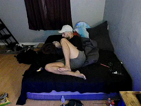 Snapshot of SirCharlesXXX chatting on 10.02.25 SirCharlesXXX online show from 10.02.25