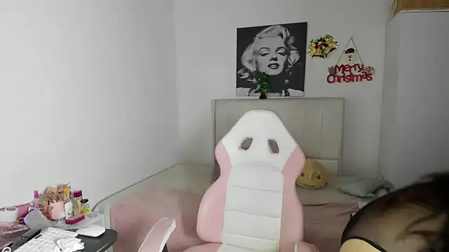 playsecrets online show from 12.31.24