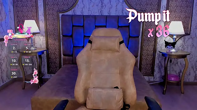 SoffiQueen online show from 09.15.25