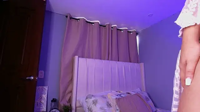 Shenoa1 online show from 11.04.25