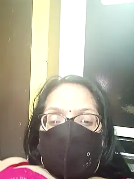 Snapshot of heenage chatting on 03.10.26 heenage online show from 03.10.26