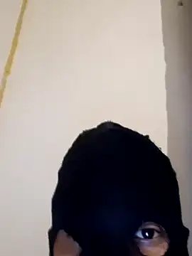 Snapshot of Skinnyben10 chatting on 01.17.25 Skinnyben10 online show from 01.17.25