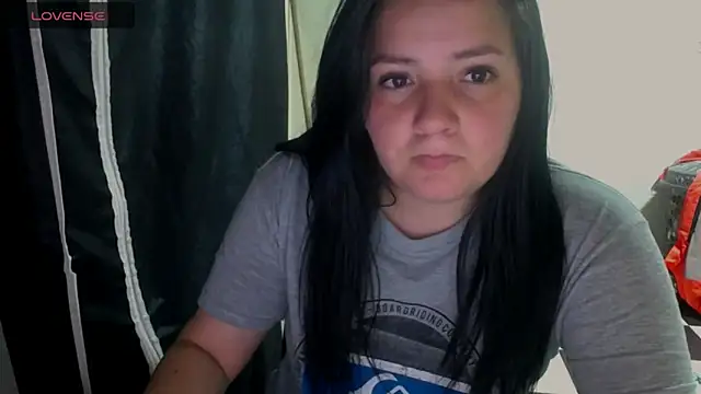 Snapshot of shopyymessyy chatting on 03.05.25 shopyymessyy online show from 03.05.25