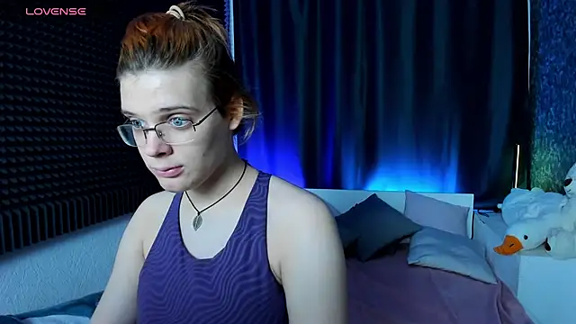 KIKI Krash online show from 12.25.24