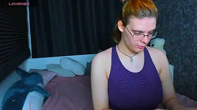 KIKI Krash online show from 12.27.24