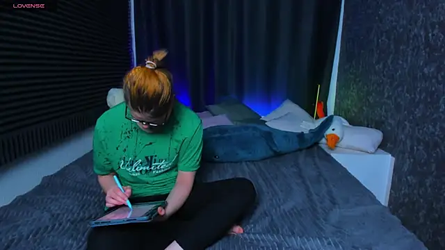 KIKI Krash online show from 02.27.25