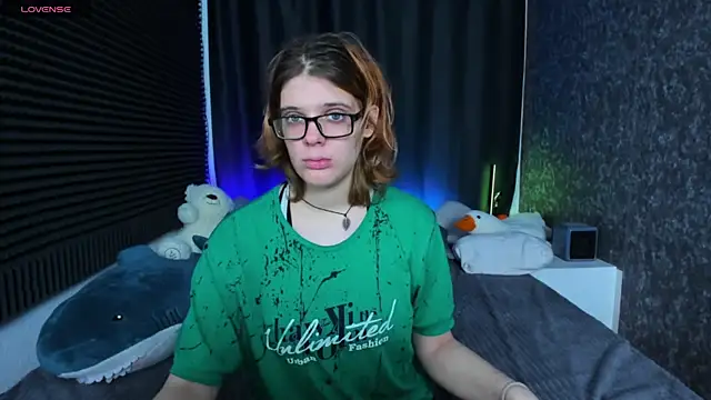 KIKI Krash online show from 03.13.25