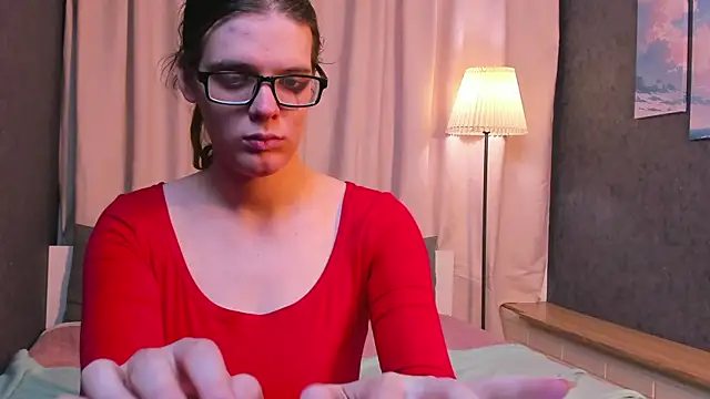 KIKI Krash online show from 04.26.26
