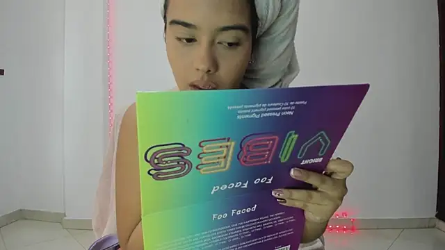 anniesweet- online show from 01.18.25