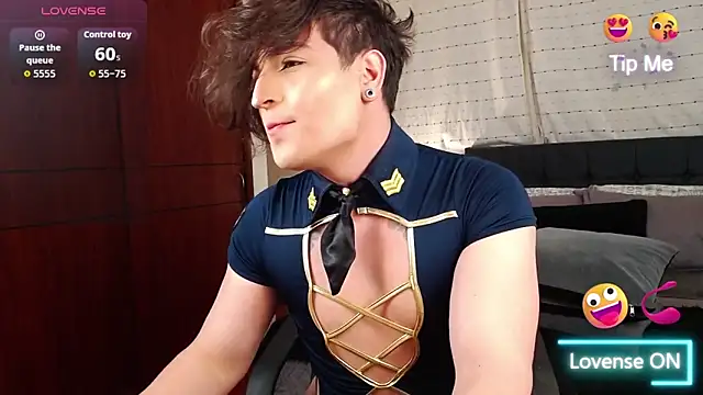 Hornymoan online show from 10.31.25