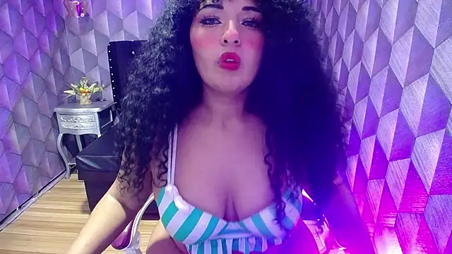 Sofiacowperx online show from 02.09.25