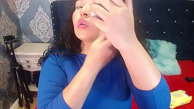 Sofiacowperx online show from 07.31.26