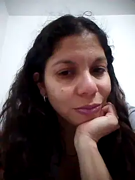 Snapshot of Carliina_Soussa chatting on 02.13.25 Carliina Soussa online show from 02.13.25