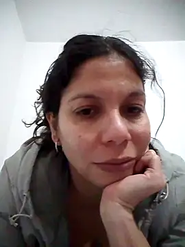 Snapshot of Carliina_Soussa chatting on 02.15.25 Carliina Soussa online show from 02.15.25