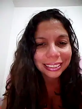 Snapshot of Carliina_Soussa chatting on 02.19.25 Carliina Soussa online show from 02.19.25