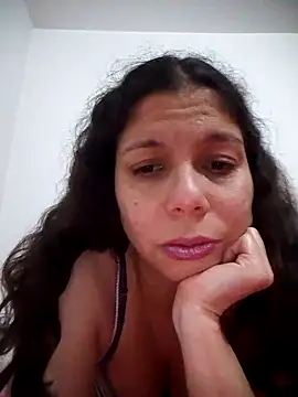 Snapshot of Carliina_Soussa chatting on 02.21.25 Carliina Soussa online show from 02.21.25