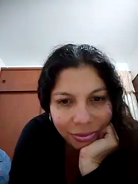 Snapshot of Carliina_Soussa chatting on 02.24.25 Carliina Soussa online show from 02.24.25