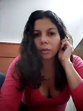 Snapshot of Carliina_Soussa chatting on 02.27.25 Carliina Soussa online show from 02.27.25