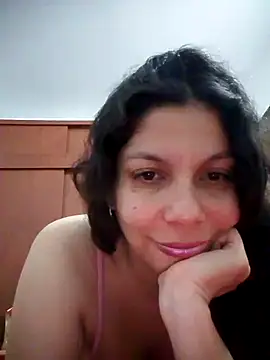 Snapshot of Carliina_Soussa chatting on 02.28.25 Carliina Soussa online show from 02.28.25