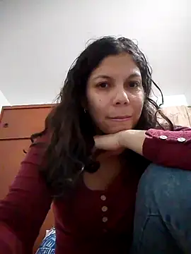 Snapshot of Carliina_Soussa chatting on 03.17.25 Carliina Soussa online show from 03.17.25