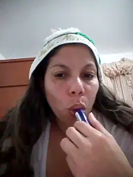 Snapshot of Carliina_Soussa chatting on 12.01.25 Carliina Soussa online show from 12.01.25