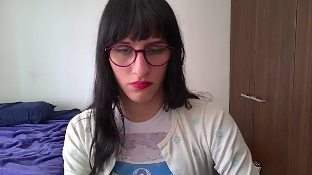 Snapshot of Alice_love29 chatting on 01.19.25 Alice love29 online show from 01.19.25