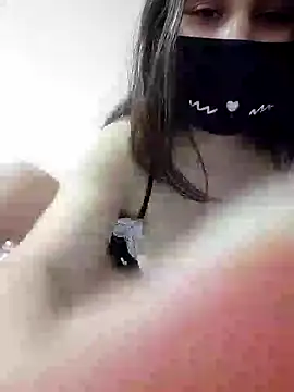 MikaKors online show from 01.18.25