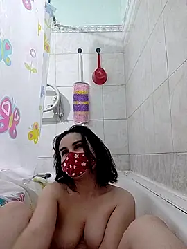 MikaKors online show from 02.28.25