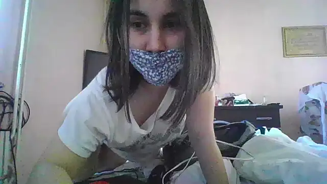 MikaKors online show from 03.16.25