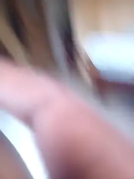 Snapshot of Kinng3 chatting on 10.06.25 Kinng3 online show from 10.06.25