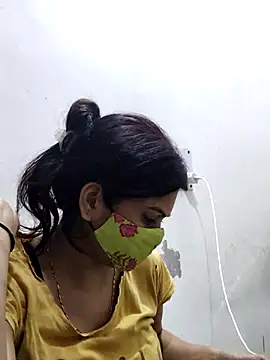 Snapshot of illay_love chatting on 03.13.25 illay love online show from 03.13.25