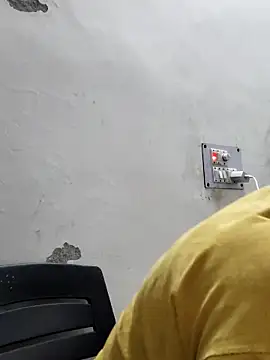 Snapshot of illay_love chatting on 03.20.25 illay love online show from 03.20.25