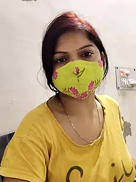 Snapshot of illay_love chatting on 03.20.25 illay love online show from 03.20.25