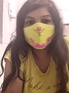 Snapshot of illay_love chatting on 09.13.25 illay love online show from 09.13.25